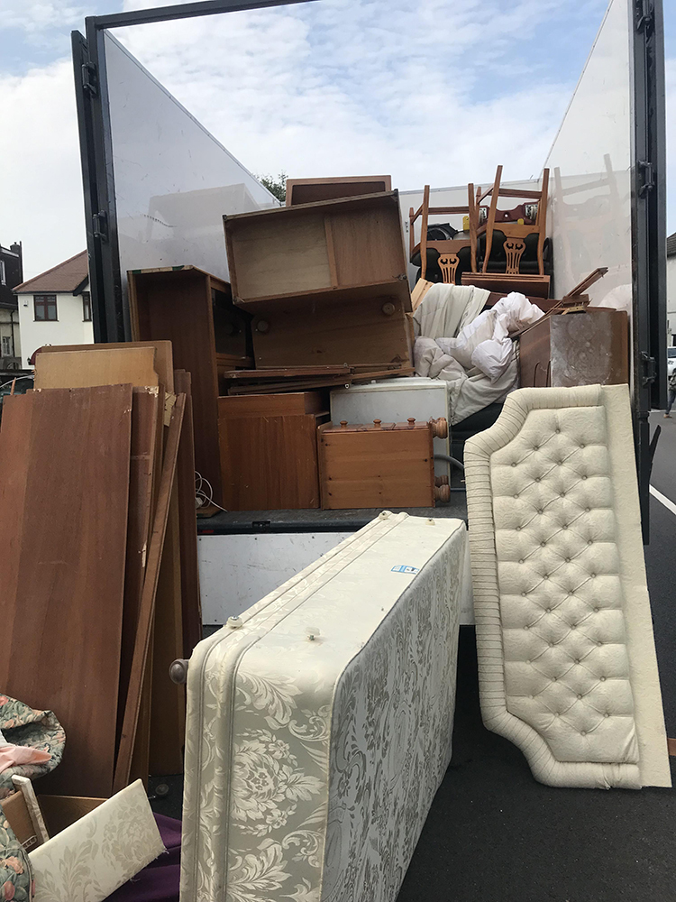 Expert Furniture Disposal Services House and Flat clearance